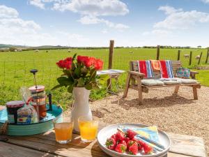 Nápoje v ubytování Hafan Fach - Cottage