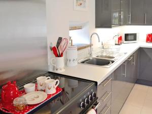 Kuchyň nebo kuchyňský kout v ubytování Tamarisk