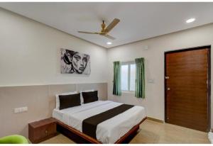 Ένα ή περισσότερα κρεβάτια σε δωμάτιο στο Hotel EVA +18 φωτογραφίες