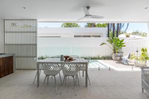 Fotografie z fotogalerie ubytování Lighthouse Peek - Luxury, Central, Private Pool v destinaci Byron Bay