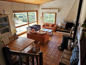 Χώρος καθιστικού στο Inviting holiday home in Pierrerue