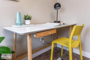 Billede fra billedgalleriet på Dual-Suite Getaway - Sleeps 12 - Whyte Ave - NFLX i Edmonton