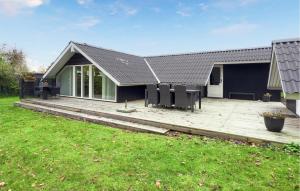 Zahrada ubytování 3 Bedroom Gorgeous Home In Knebel + 9 fotografií