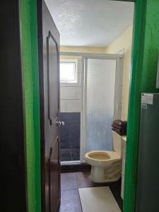 Koupelna v ubytování Casa para 8 personas cerca de la Carr 57 y Hosp Gral