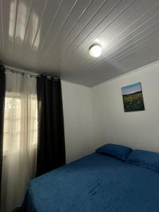 Una cama o camas en una habitación de Casa Onca 49 fotos más