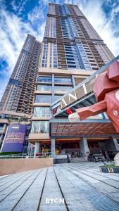 Το κτήριο όπου στεγάζεται  το διαμέρισμα