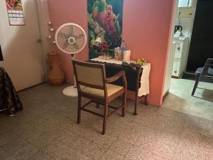 Χώρος καθιστικού στο charming 1 bedroom house