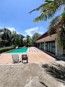 Φωτογραφία από το άλμπουμ του RoominVilla2bed1bathsharepoolwithtentoaonangbeachbyscooter στην Παραλία Άο Νανγκ +9 φωτογραφίες