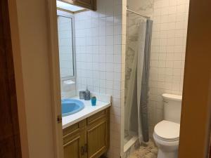 Un baño de SUITE 0, Centro de Cuauhtémoc Chihuahua