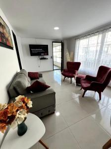 Posezení v ubytování Confort y Ubicación Central - Apartamento en Bucaramanga - 2 Habitaciones + 9 fotografií