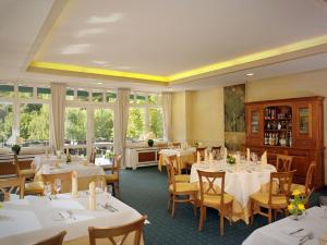 En restaurant eller et andet spisested på Gasthaus Assenmacher