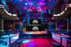 Restaurace v ubytování Swiss-Belhotel Silae Palu