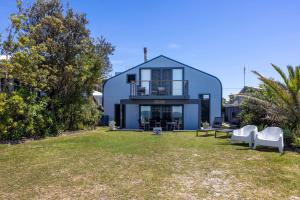 Κήπος έξω από το Zara del Mar - Pet Friendly Absolute Waterfront