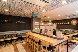 Restaurace v ubytování Comfort Hotel Yokohama Kannai + 34 fotografií