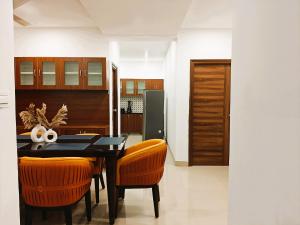 Φωτογραφία από το άλμπουμ του Crescent Stays Banjara Hills - Service Apartments στο Χιντεραμπάντ +17 φωτογραφίες