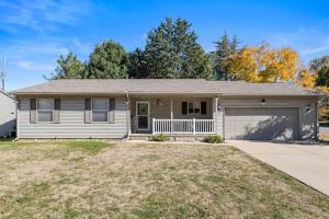 Το κτήριο όπου στεγάζεται  η παραθεριστική κατοικία