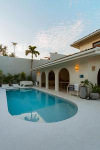 Πισίνα στο ή κοντά στο K1 by Ceilao villas