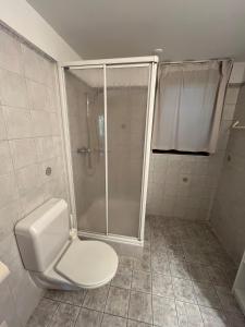 Φωτογραφία από το άλμπουμ του Small Green Views σε Contra