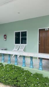 Imagen de la galería de Gypsy Village Resort, en Islas Phi Phi 3 fotos más