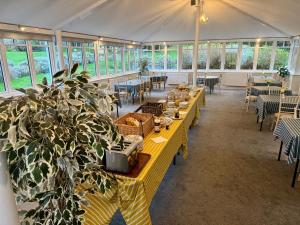 Restaurace v ubytování Louisa Lodge & Purbeck House Hotel