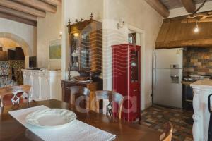 Køkken eller tekøkken på Villa Alièe piscina privata - By Cala Salento