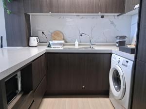 Η κουζίνα ή μικρή κουζίνα στο 광안쏠트