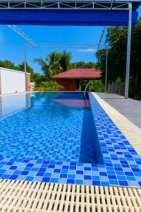 Bazén v ubytování Nha Trang Homestay Đồng Nai nebo v jeho okolí + 34 fotografií