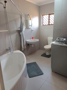 Et badeværelse på Watergat Guest House