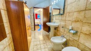 Koupelna v ubytování Appartamento Pietro Micca 60 - Affitti Brevi Italia + 22 fotografií