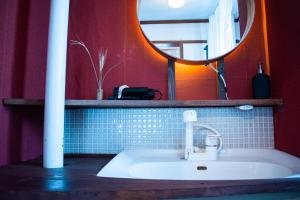 Ένα μπάνιο στο Howa Apt 303 +14 φωτογραφίες