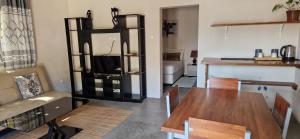 Kuchyň nebo kuchyňský kout v ubytování Comfort Inn Guest House