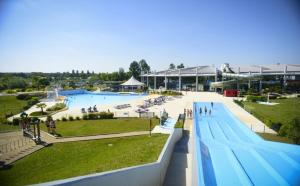 Swimmingpoolen hos eller tæt på La Maison du Bonheur