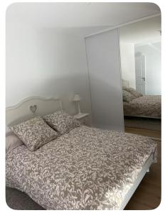 Ένα ή περισσότερα κρεβάτια σε δωμάτιο στο Chez Jorge