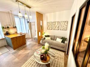 Kuchyň nebo kuchyňský kout v ubytování Le Sienna - Centre ville et gare