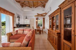 Gallery image of Methoni Vrisoules Poolvilla in Methoni