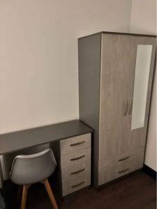 Φωτογραφία από το άλμπουμ του 1-bed apartment nestled in the heart of Swansea στο Σουόνσι