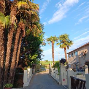 Φωτογραφία από το άλμπουμ του Au Moulin du Comte - en gîte σε Bourrouillan