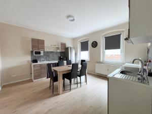 Kuchyň nebo kuchyňský kout v ubytování FeWo, Unterkunft für Dienstreisen Unterkunft in Rehau, DE