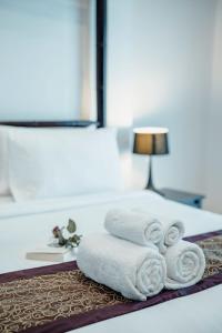 Postel nebo postele na pokoji v ubytování Number Nine Pool Villa