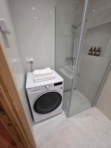 Bilik mandi di ApartHotel KODU