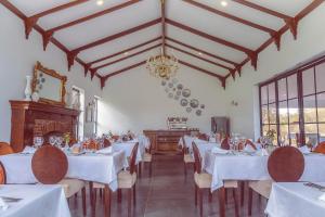 Εστιατόριο ή άλλο μέρος για φαγητό στο Kili Seasons Hotel