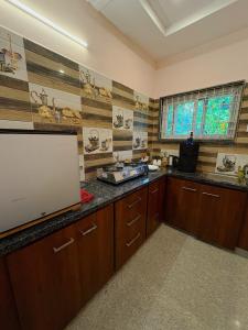 Η κουζίνα ή μικρή κουζίνα στο Ocean Mist Farm Stay