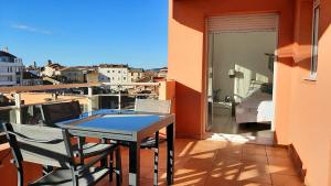 Fotografie z fotogalerie ubytování Appartement climatisé centre ville, proche plages Saint Raphaël et Fréjus v destinaci Saint-Raphaël + 15 fotografií