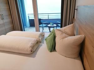 Ένα ή περισσότερα κρεβάτια σε δωμάτιο στο Apartment Lärche - DeLuxe