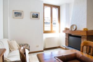 Un lugar para sentarse en Lòbia Parrocchiale