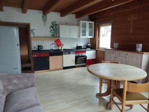 Η κουζίνα ή μικρή κουζίνα στο Garden Apartment