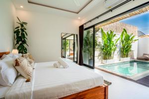 Πισίνα στο ή κοντά στο 2 Bedroom Villa with Private Pool and Fitness in Seminyak