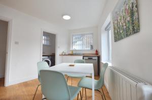 Nhà bếp/bếp nhỏ tại 60 Church Street