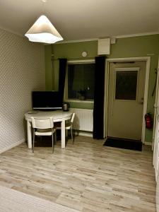 TV a/nebo společenská místnost v ubytování Halek Hem - Haga studio + 8 fotografií