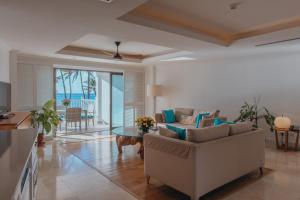 Μια τηλεόραση ή/και κέντρο ψυχαγωγίας στο Hemingways Watamu